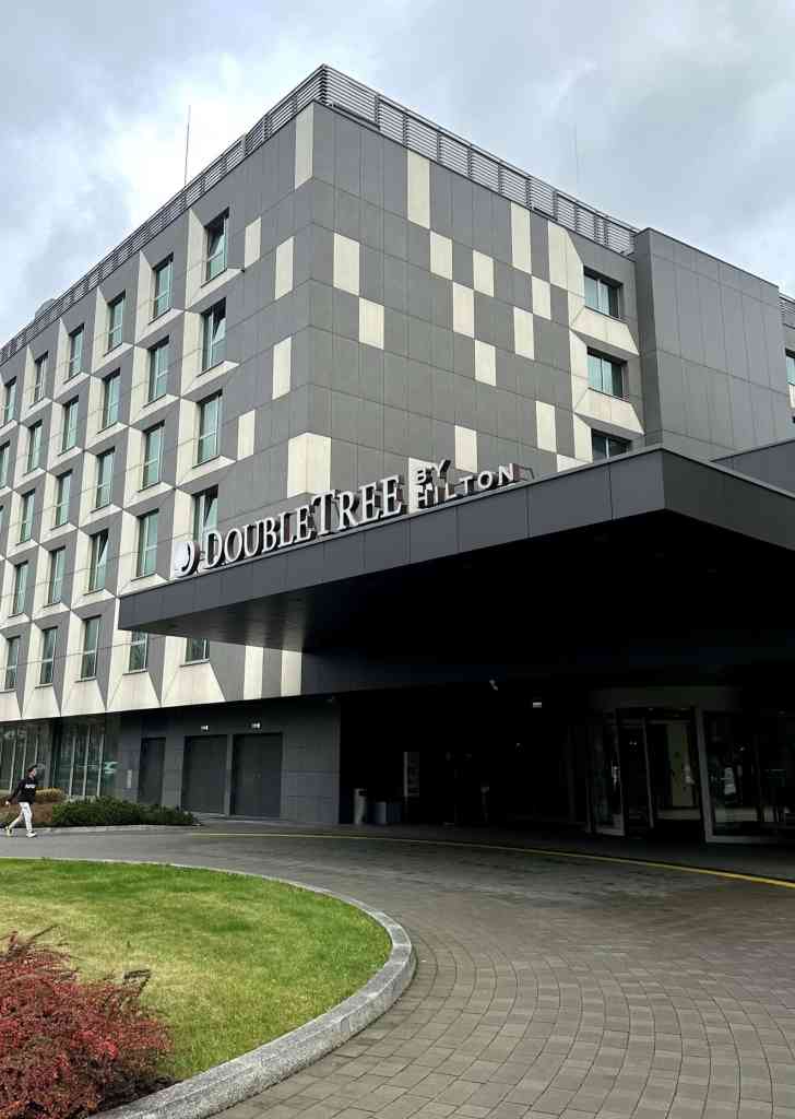 Hotel1 (1)